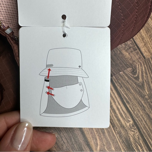 Lululemon Convertible Hike Bucket Hat NWT Size S/M (Ancient Copper) - Picture 14 of 16